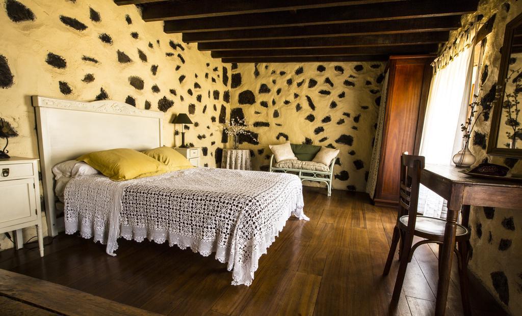فرونتيرا Casa Rural De Piedra الغرفة الصورة