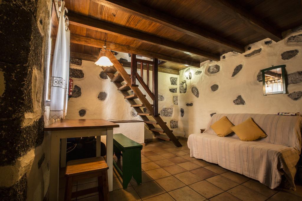 فرونتيرا Casa Rural De Piedra المظهر الخارجي الصورة