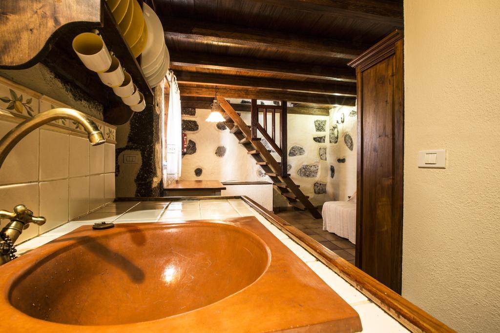 فرونتيرا Casa Rural De Piedra المظهر الخارجي الصورة